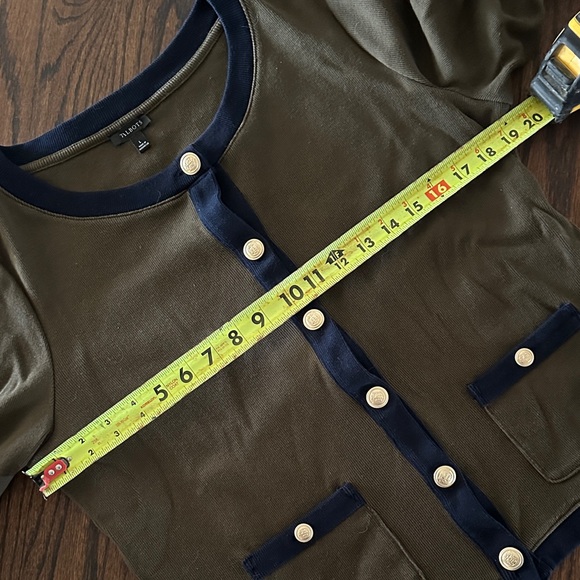 Talbots Olive Green Top with Navy Trim Long Sleeve - Picture 4 of 6